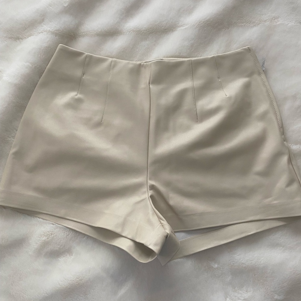 Maeve Cream High Waist Tailored Shorts